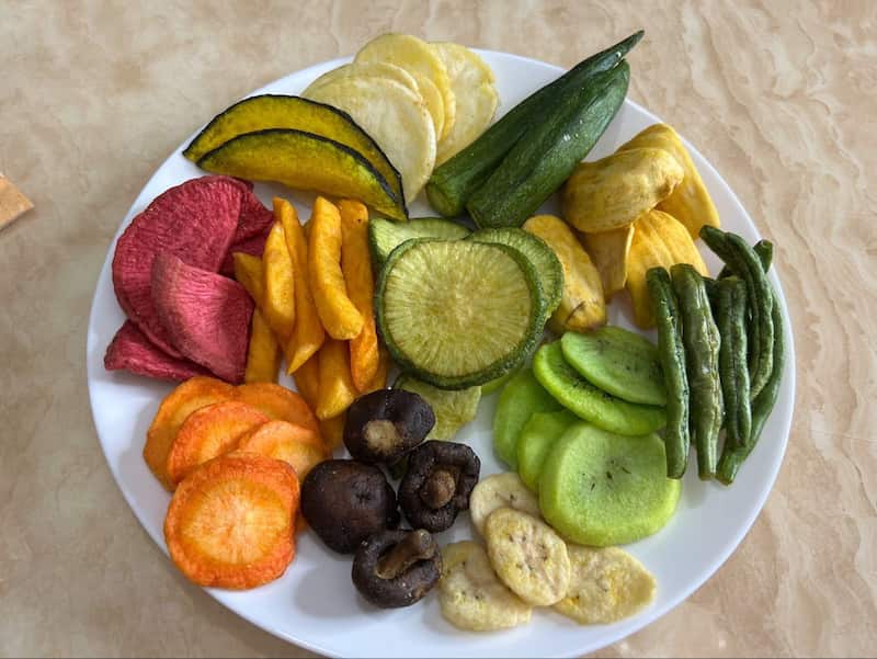 تصویر 4 از میوه خشک پفکی کیلویی تهیه شده از میوه های تازه